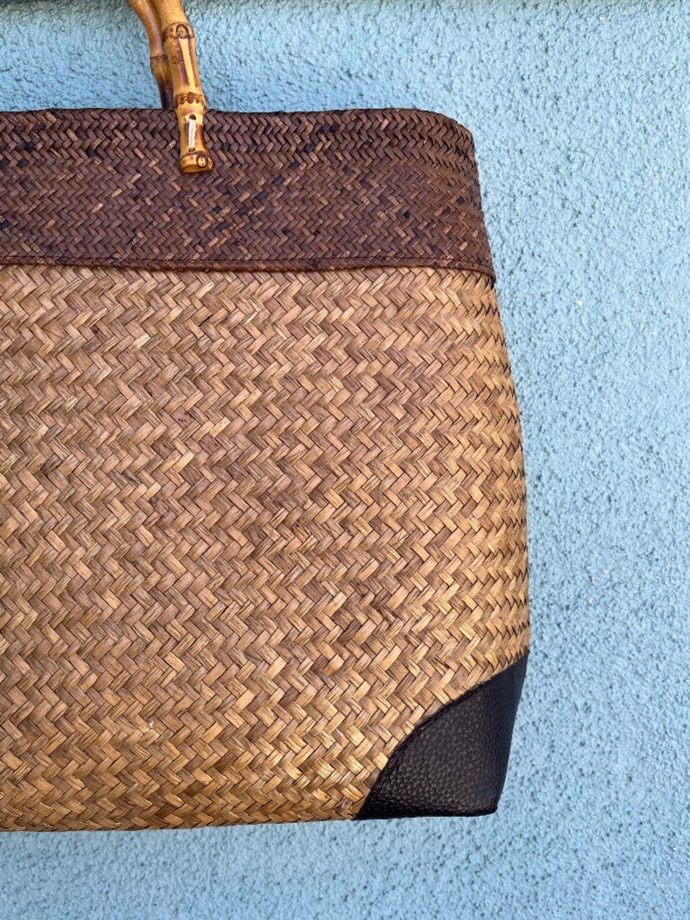 Amanpurl Handwoven Seagrass Tote  Oversized  Excellent Condition  Like New - Picture 7 of 14